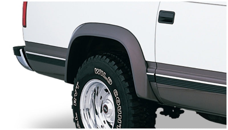 Bushwacker 88-99 Chevy C1500 Extend-A-Fender Style Flares 4pc - Black